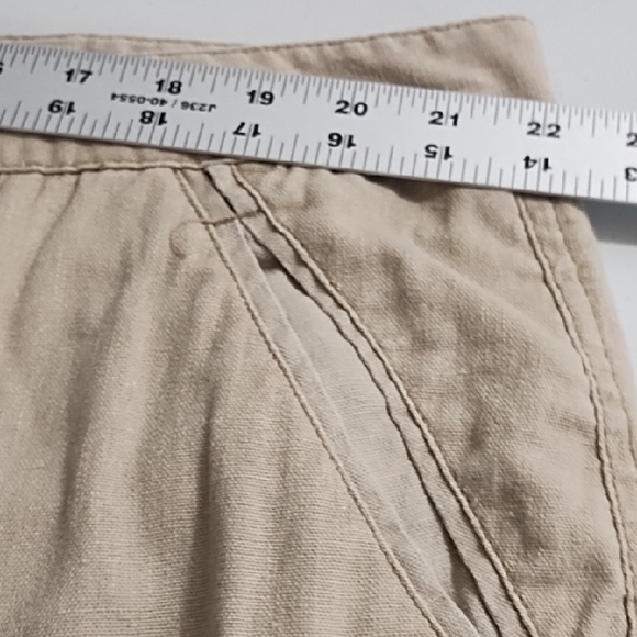 Tan Linen Cotton Cargo Shorts with Classic Design - Picture 5 of 11
